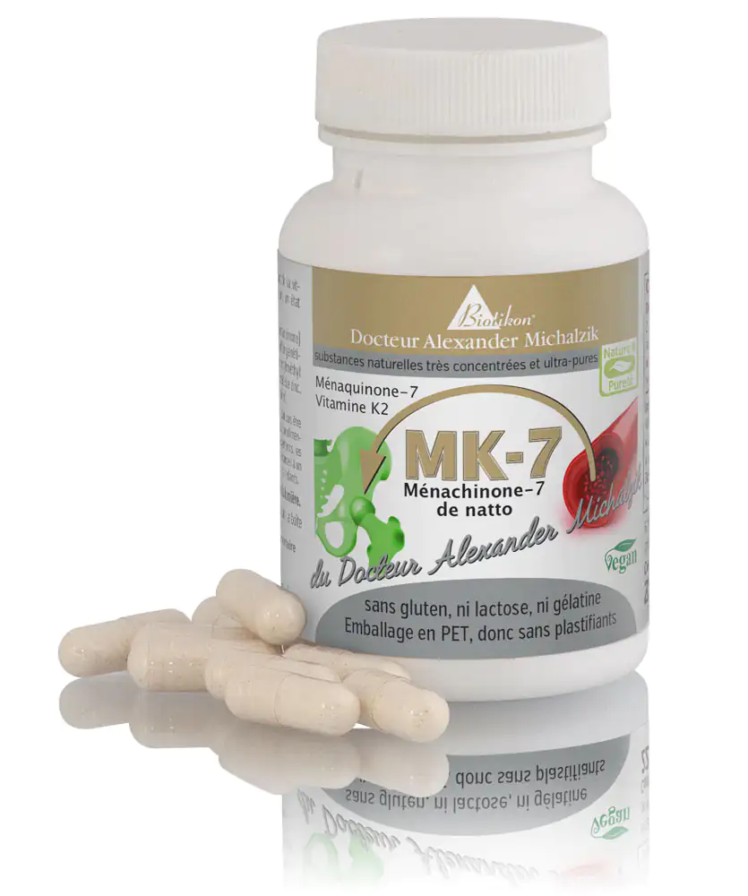 Capsules de Menaquinone-7 – 60 unités Capsules transparentes dans une bouteille blanche avec étiquette, Vitamine K2, vegan.